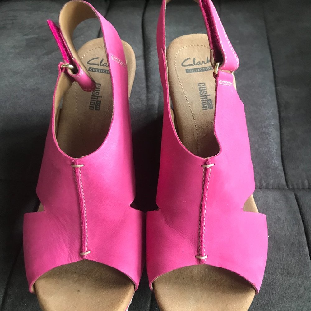 Clarks Annadale Wedge Sandals Pink